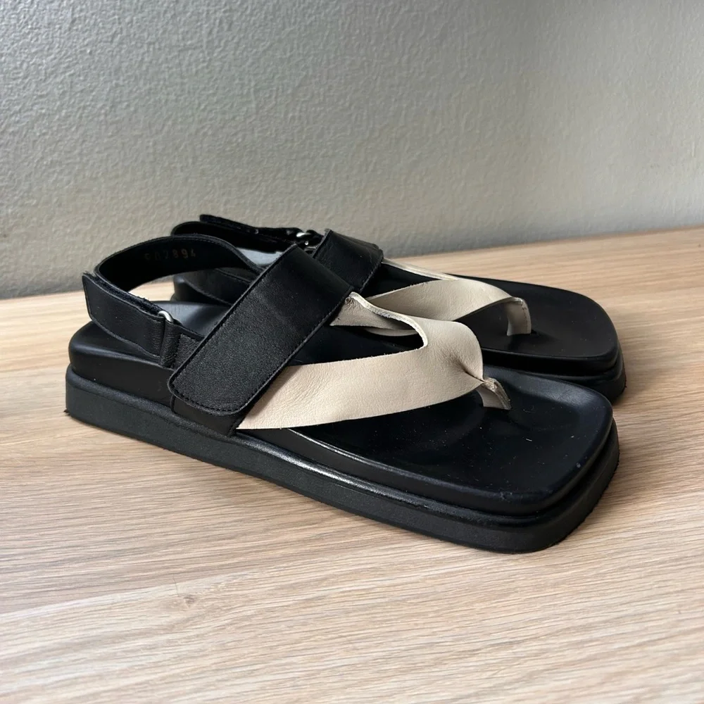 Alohas Thong Sandals